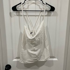 Boohoo women’s size 4 white cowel neck tank top